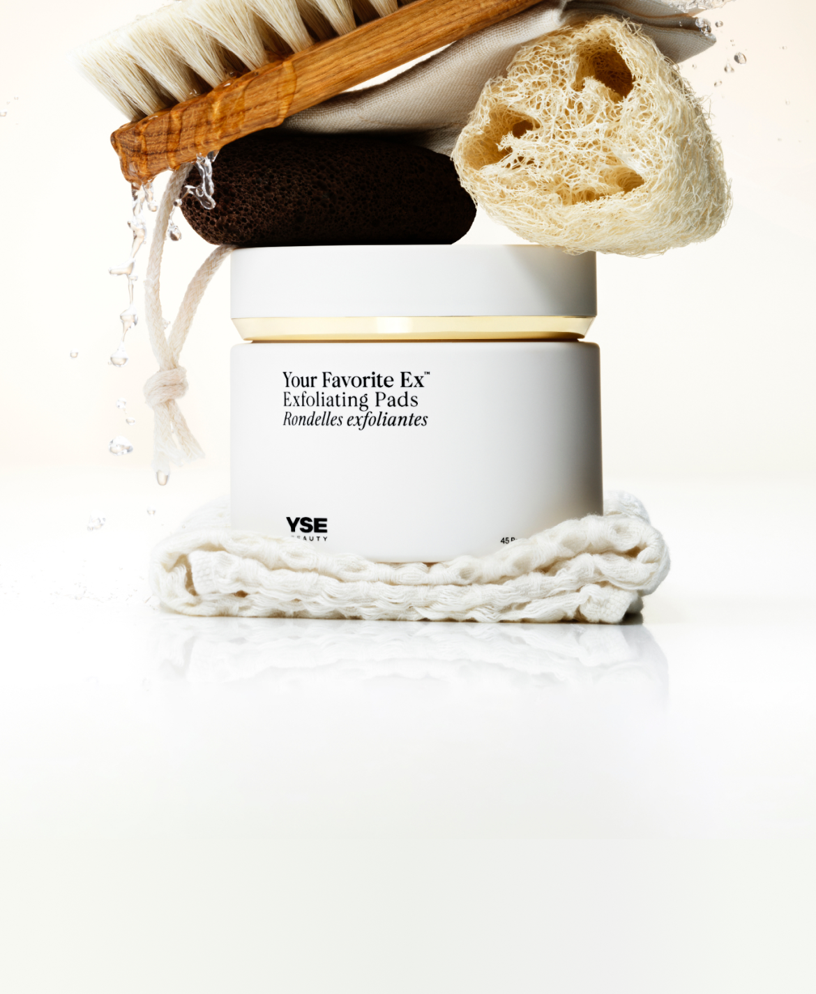 Molly Sims Using YISE Beauty Exfoliating Products